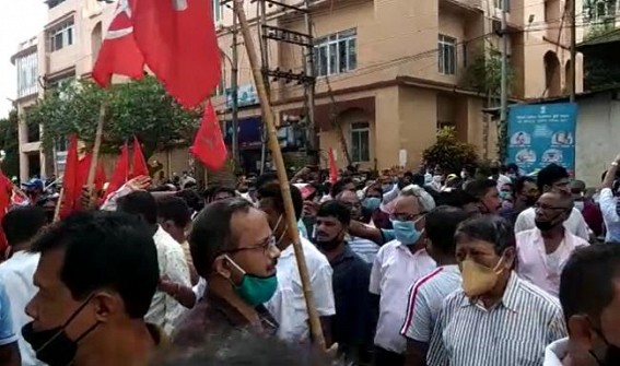 CPI-M gheraoed Health Office CPI-M gheraoed Health Office
